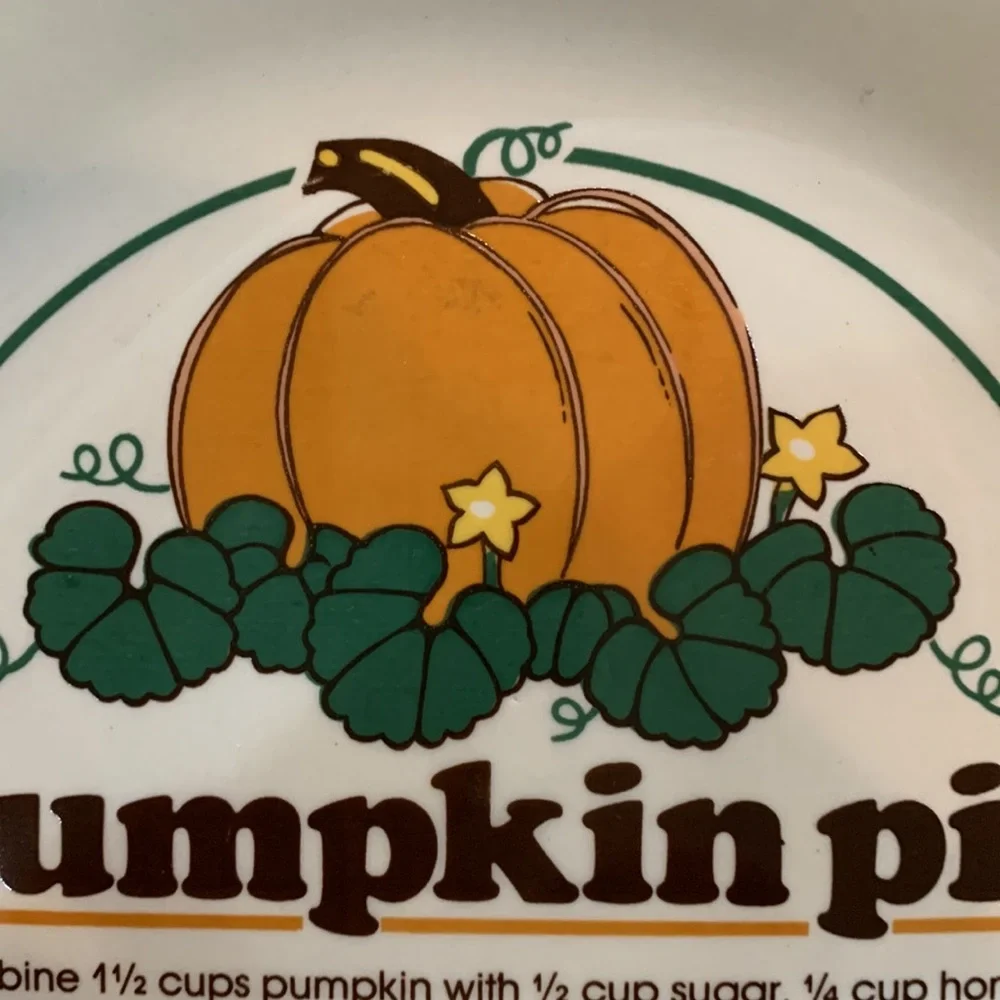Punkin pie dish